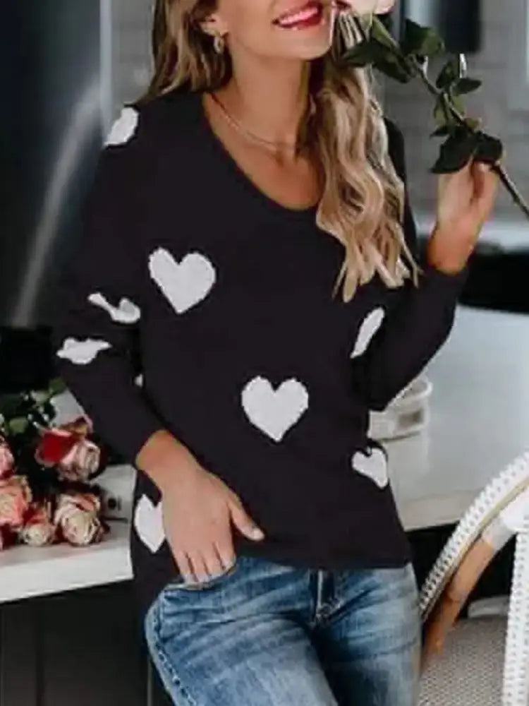 Heart Scoop Neck Sweater – Cute Chic & Dreamy Streetwear | same ANTHEM - Black / M