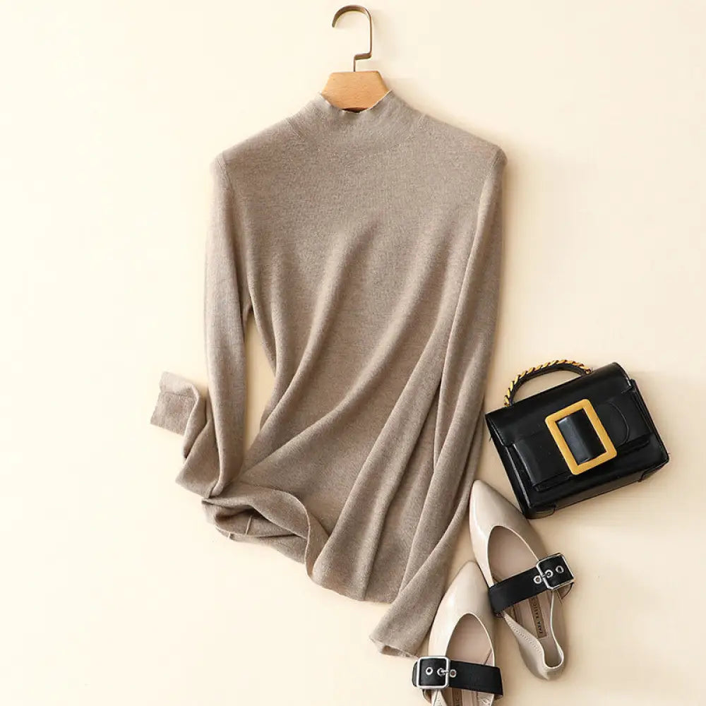 Women’s classic half high collar commuting fit - Light brown / L - Bag