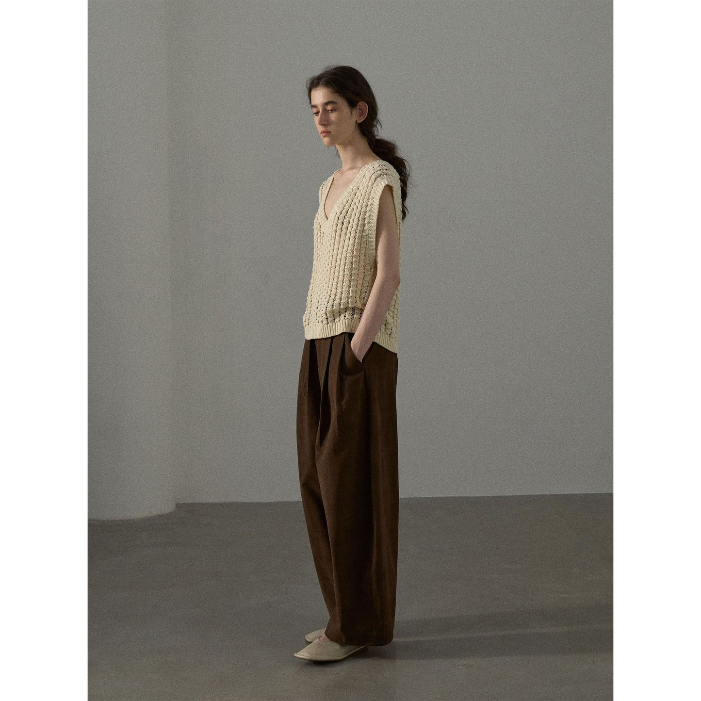 Knitted V-Neck Vest | same ANTHEM. - Bag
