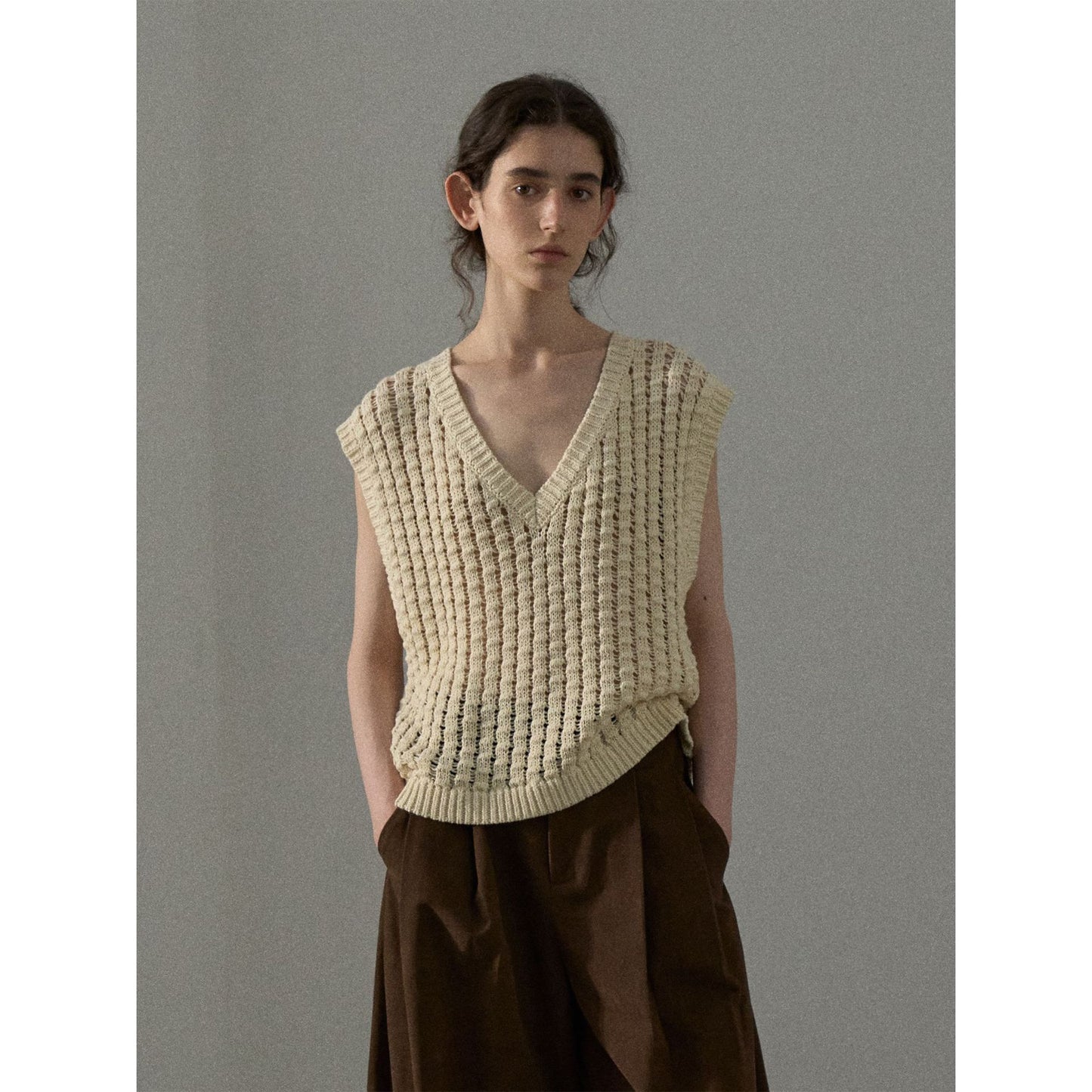 Knitted V-Neck Vest | same ANTHEM. - Bag