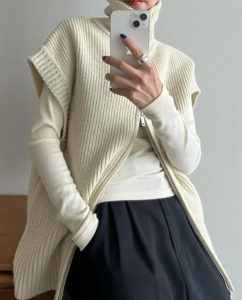 Loose Fit Sweater | same ANTHEM.