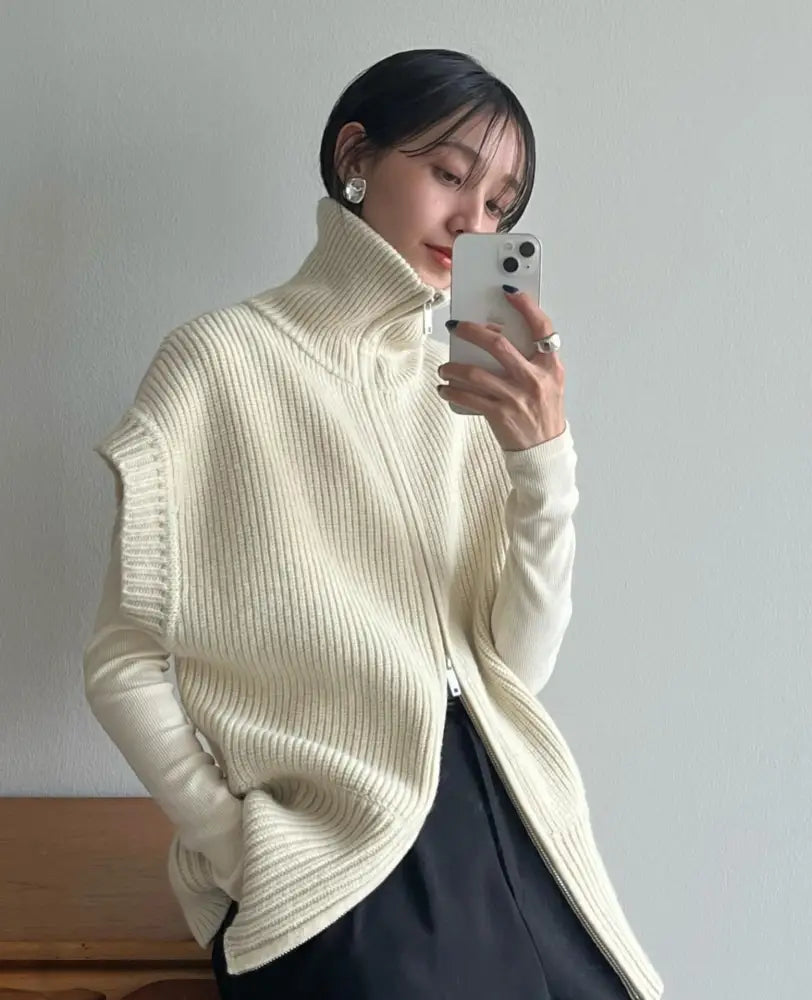 Loose Fit Sweater | same ANTHEM.