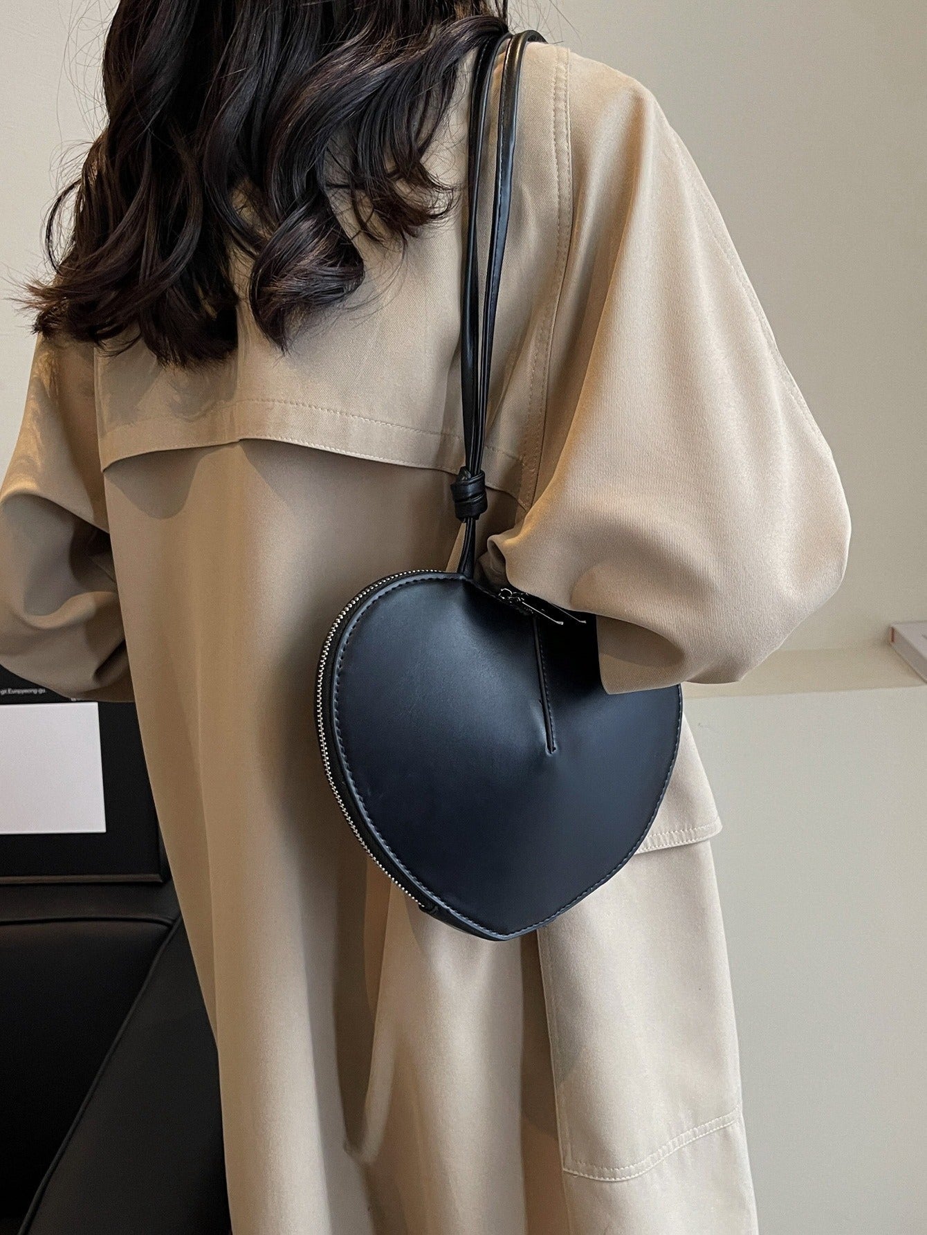 Love Crossbody Small Bag – Soulmate Streetwear Essential | same ANTHEM