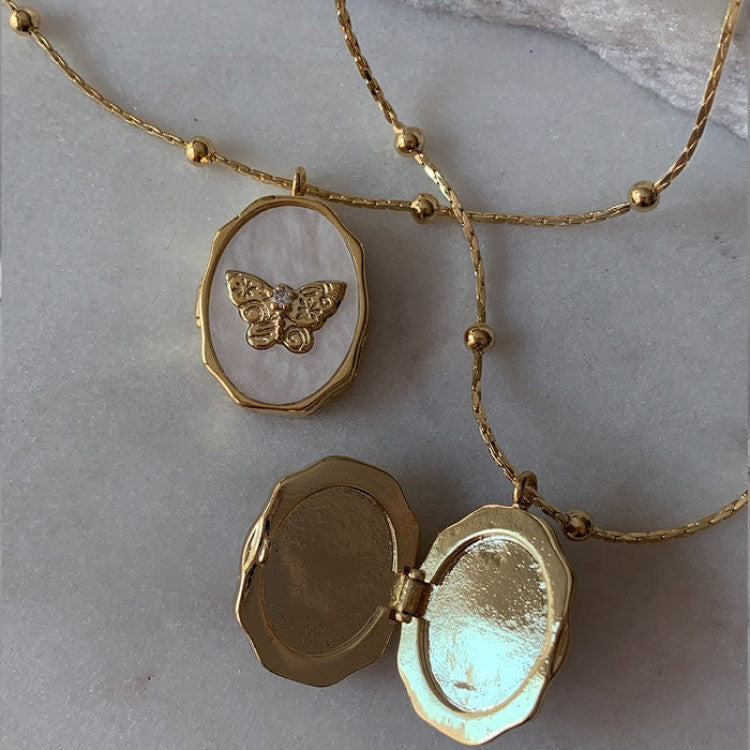 Love Heart Flowers Album Pendant Necklace | Soulmate & Lovers Jewellery | same ANTHEM - Butterfly Closure Necklace