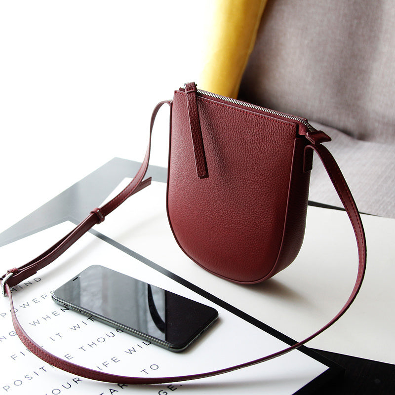 Mini Leather Crossbody Phone Pouch – Soulmate Streetwear | same ANTHEM - Wine Red