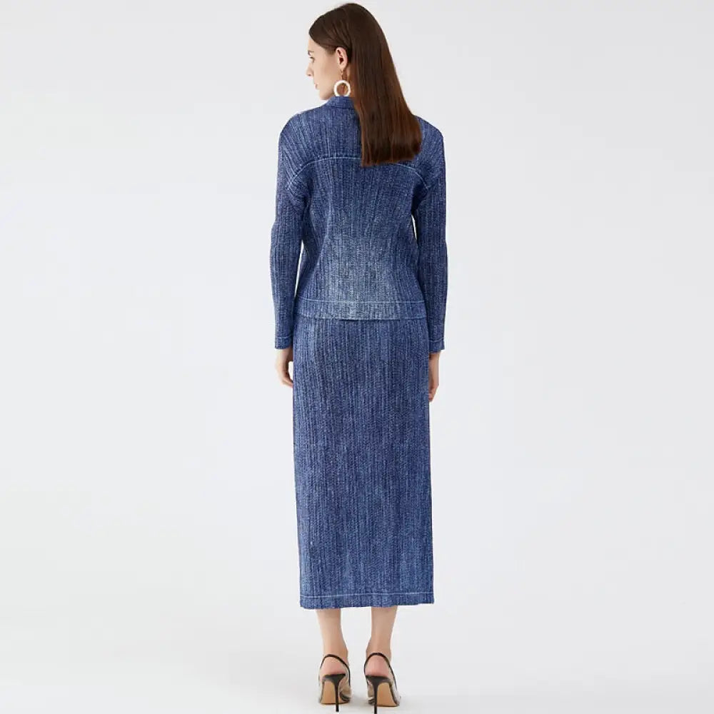 Miyake-Inspired Denim Suit – Soulmate Streetwear for Women same ANTHEM.