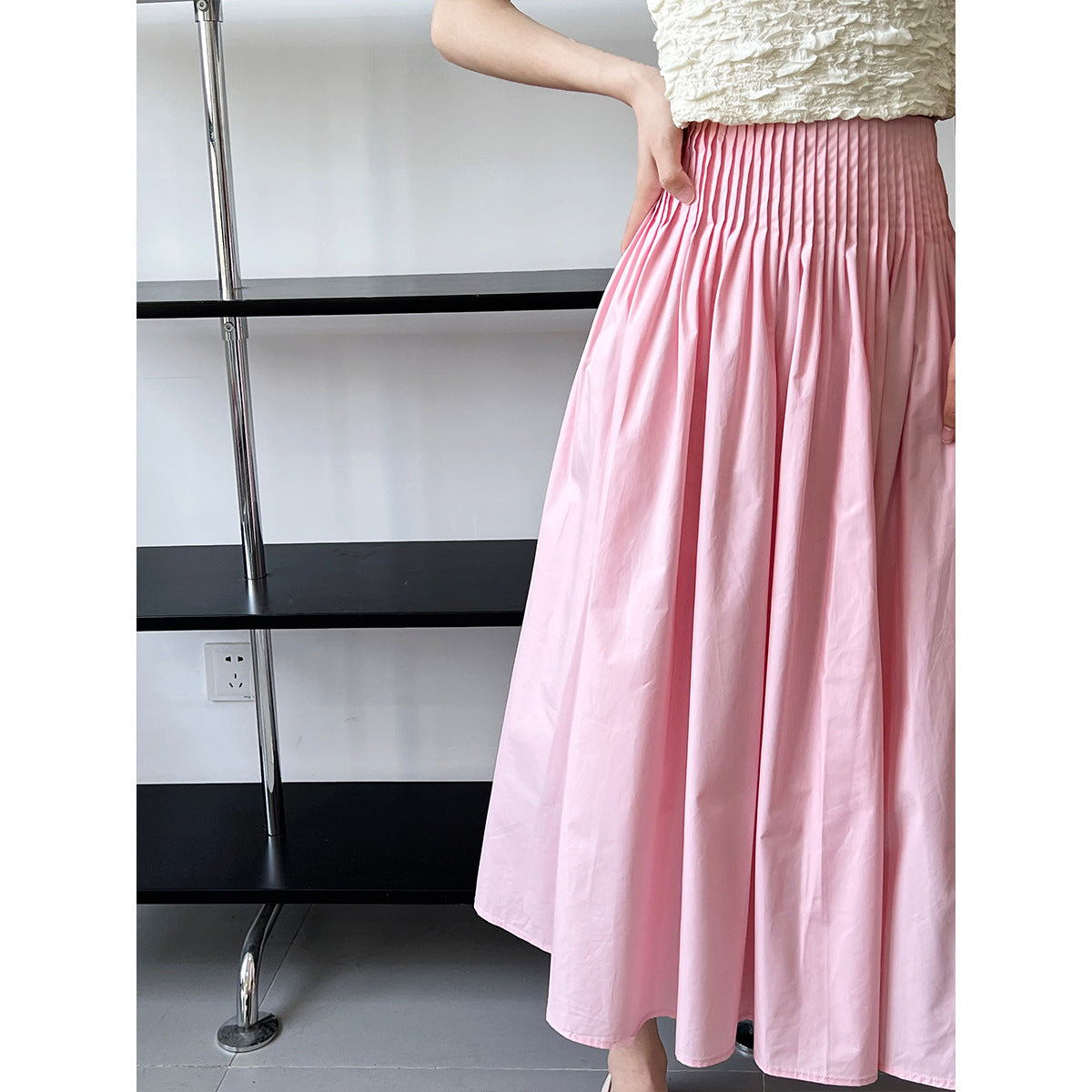 Pleated A-Line Umbrella Skirt – same ANTHEM
