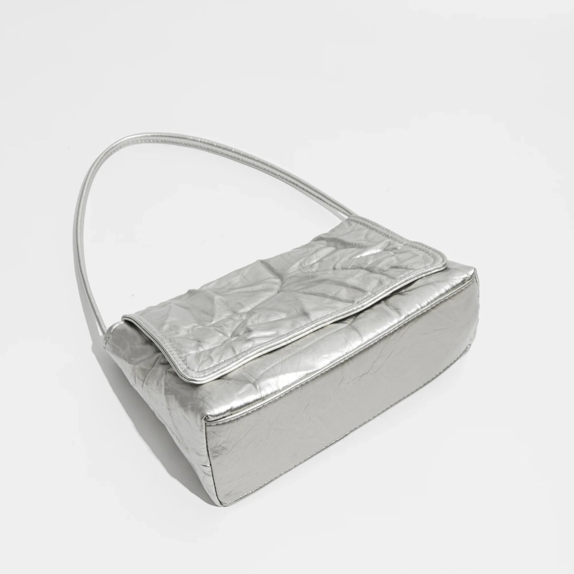 Pleated Silver Flap Shoulder Bag – Chic Soulmate Accessory | same ANTHEM.