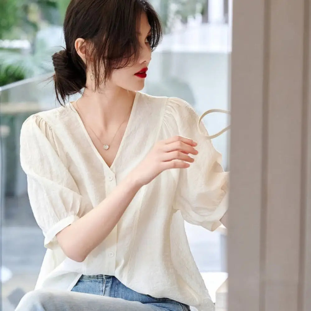 Retro French V-Neck Shirt – Romantic Style | same ANTHEM