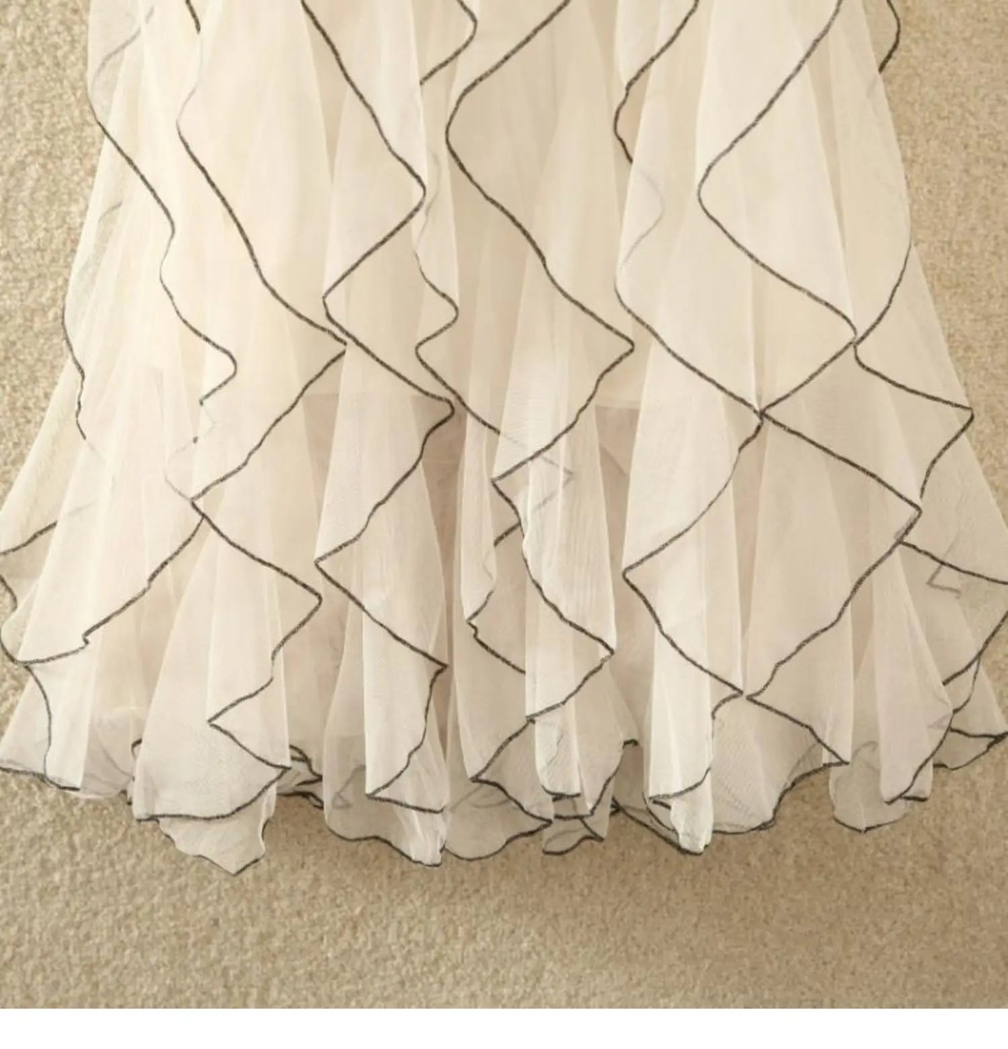 same ANTHEM. Irregular Tulle Midi Skirt – Dreamy Streetwear for Soulmates