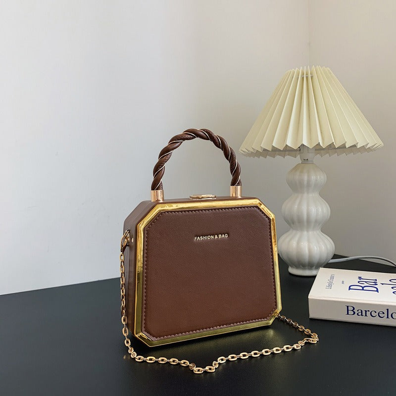 Small Square Chain Crossbody Bag | same ANTHEM. Soulmate Streetwear - brown / 18*7*15