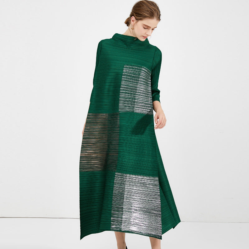 Stand Collar Gilded Loose Dress | same ANTHEM.