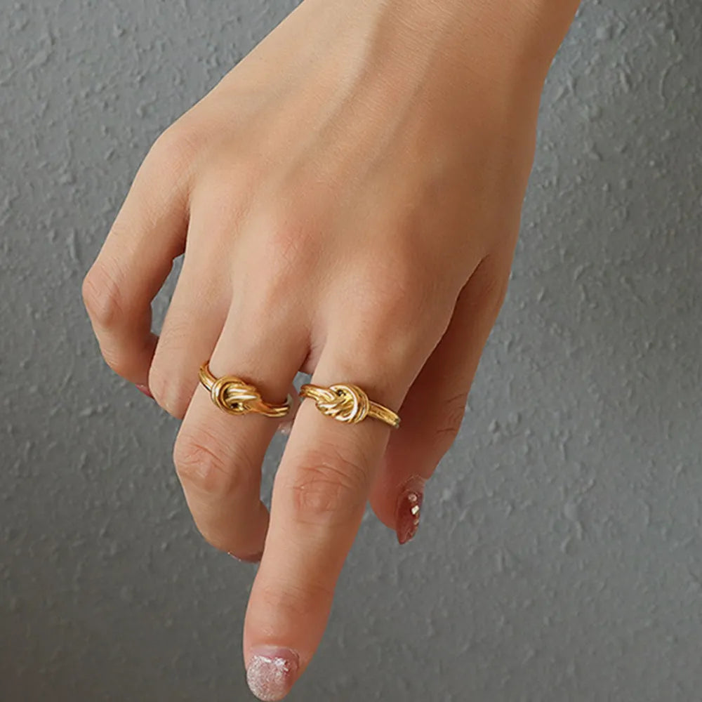 Titanium Steel Knot Ring – Minimalist Statement Jewelry | same ANTHEM.