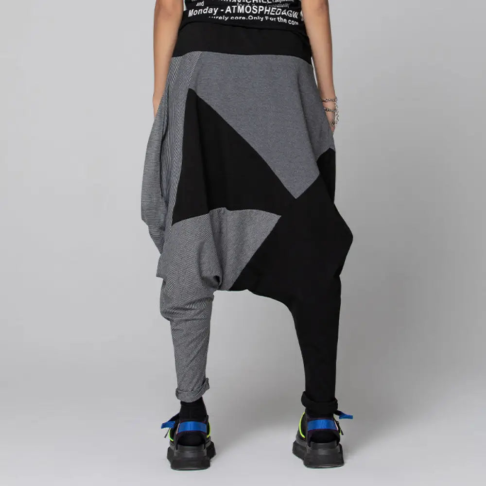 Trendy Street Unisex Baggy Pants – Hip-Hop Big Crotch Trousers | same ANTHEM. - Black / One Size