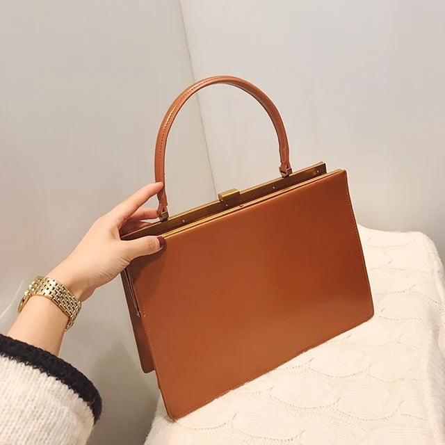 Vintage Big Clip PU Leather Tote | Soulmate Streetwear by same ANTHEM. - brown