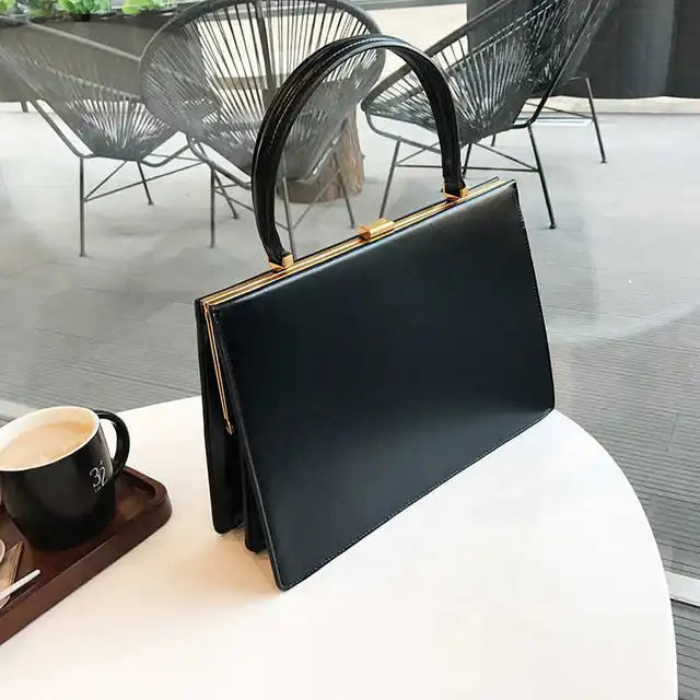Vintage Big Clip PU Leather Tote | Soulmate Streetwear by same ANTHEM. - black