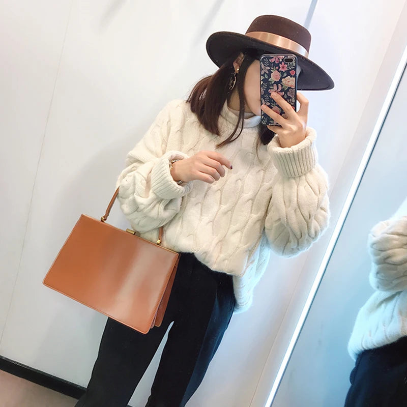 Vintage Big Clip PU Leather Tote | Soulmate Streetwear by same ANTHEM.