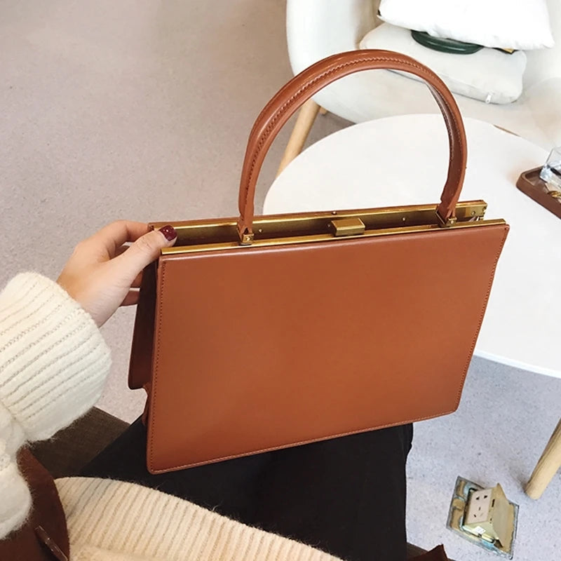 Vintage Big Clip PU Leather Tote | Soulmate Streetwear by same ANTHEM.