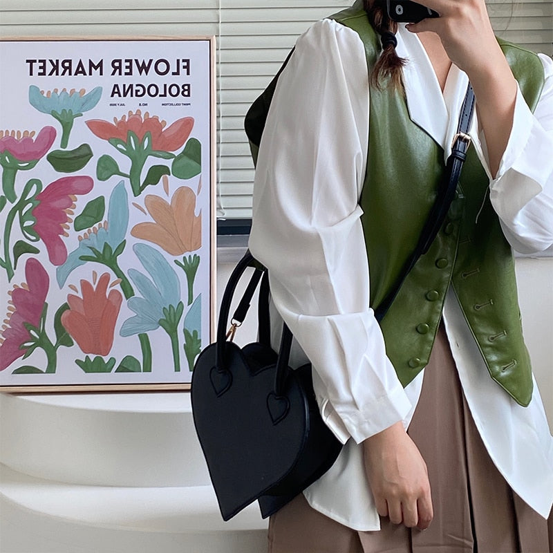 Vintage Heart Shoulder Bag | same ANTHEM. Soulmate Streetwear - Black
