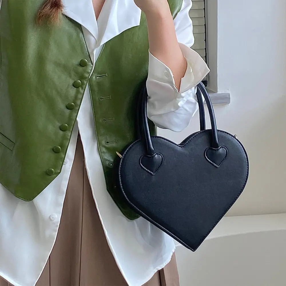 Vintage Heart Shoulder Bag | same ANTHEM. Soulmate Streetwear - Black