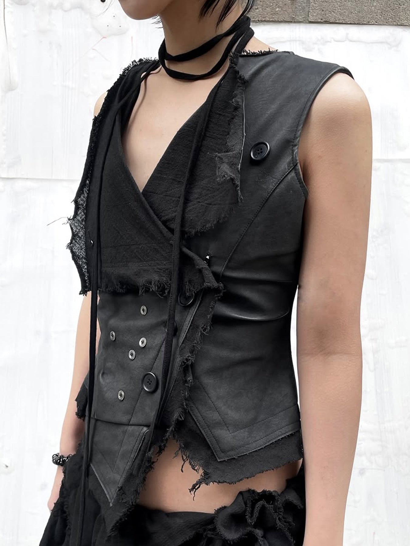 Waist Slimming Vest – Soulmate Streetwear Layer for Lovers & Besties same ANTHEM.