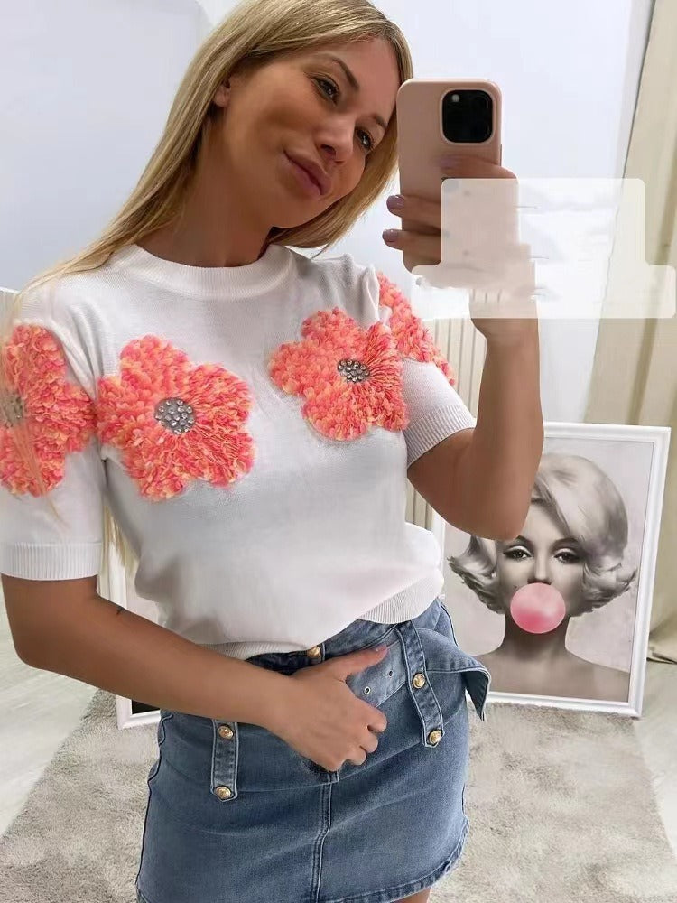 weet Pink Flower Sweater – Dreamy Japanese Style | same ANTHEM - Red flowers on white background / S